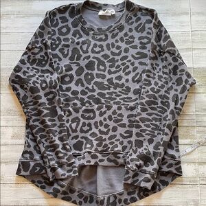 RD Style Black and Gray Leopard Print Long Sleeve Top